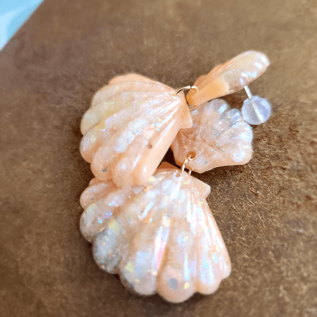 
Boucles d’oreilles “Écume de lune”