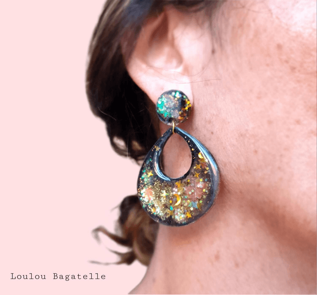 Grandes boucles GAÏA stardust, effet opale noire 